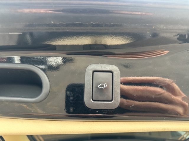 2015 Toyota Highlander Limited photo 31