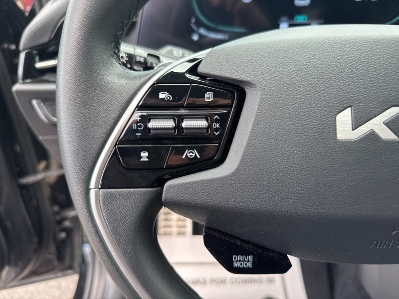 2023 Kia Niro EX Touring photo 20