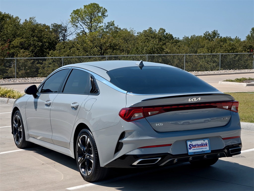 2024 Kia K5 GT-Line photo 5