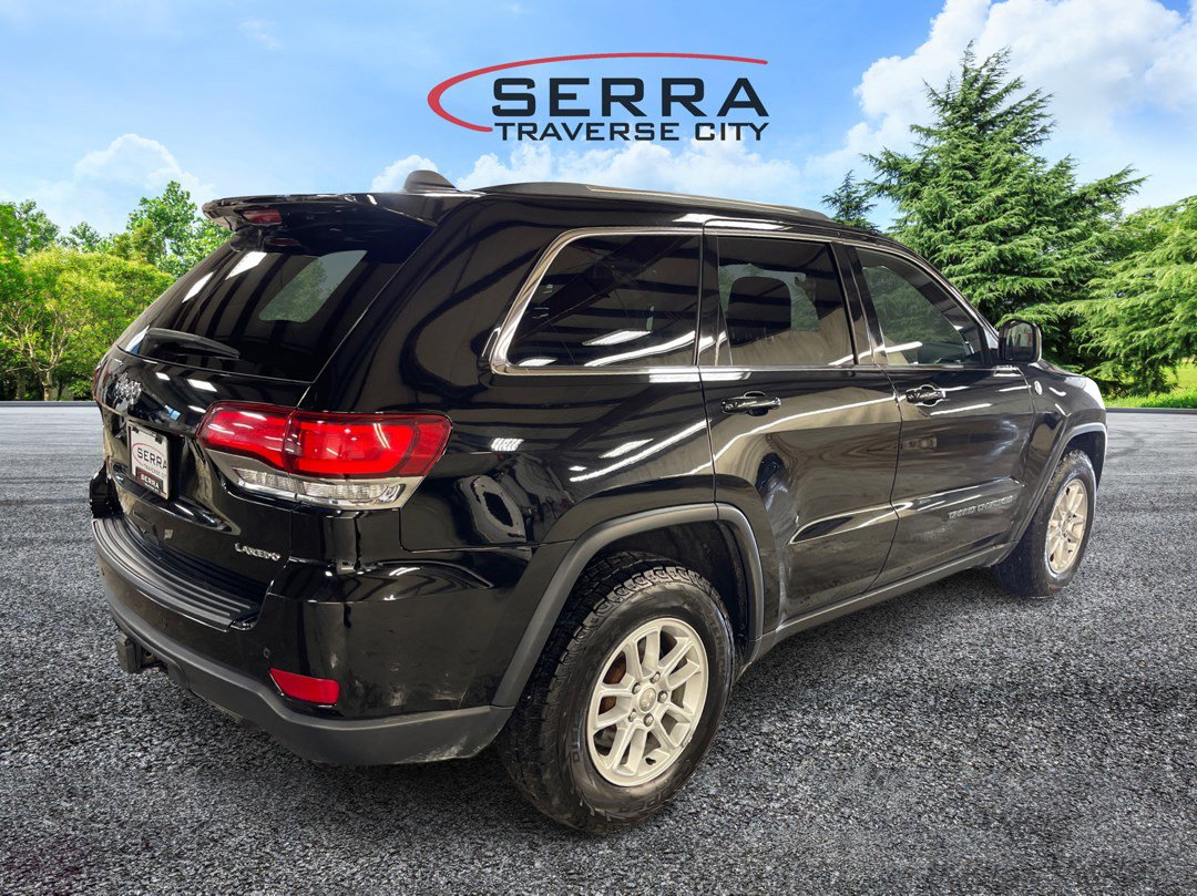 2020 Jeep Grand Cherokee Laredo E photo 3