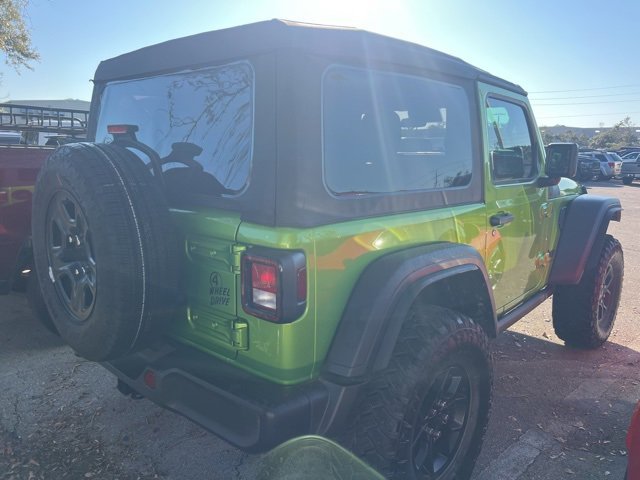 2025 Jeep Wrangler Willys photo 4