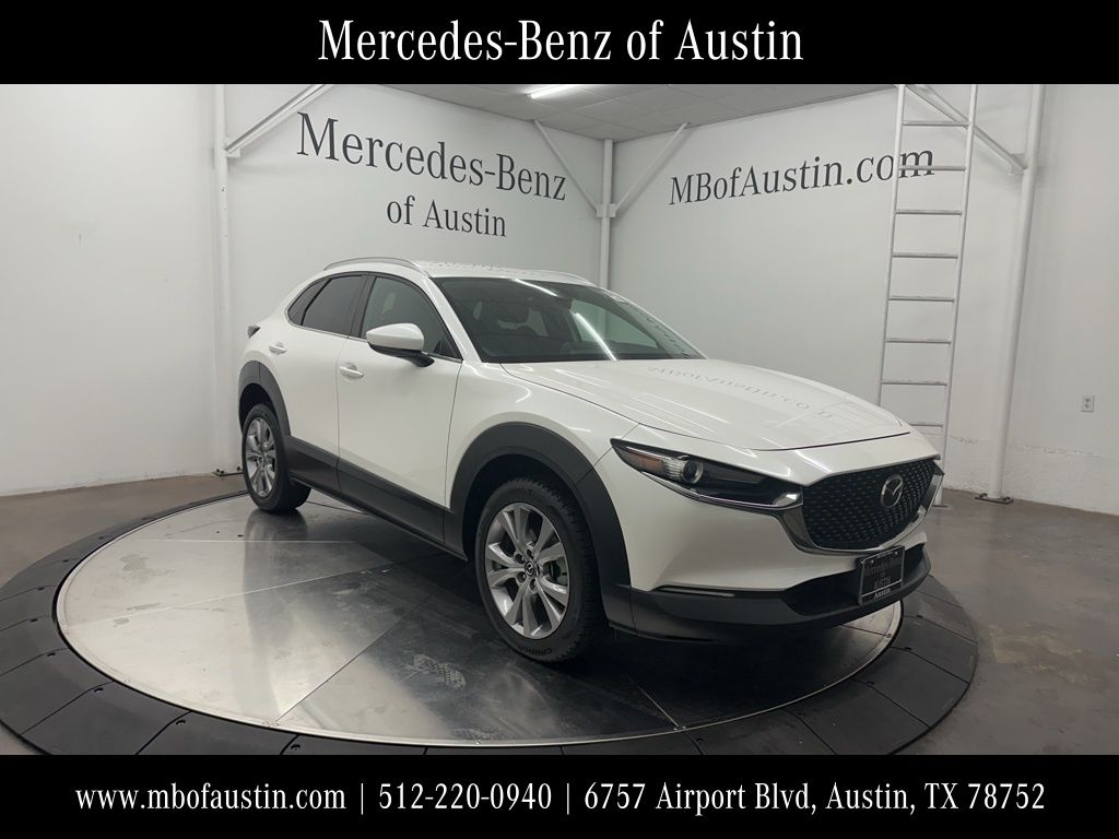 2023 Mazda CX-30 Select's photo