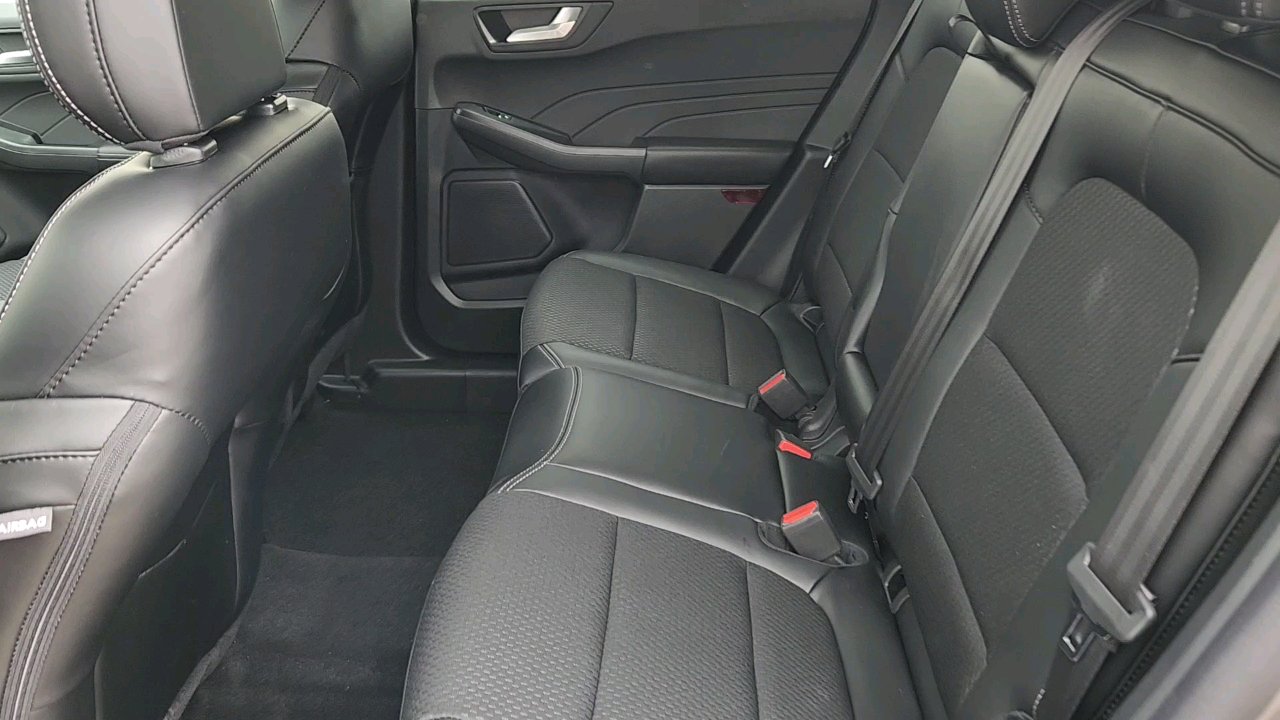 2025 Ford Escape Plug-In Hybrid photo 18