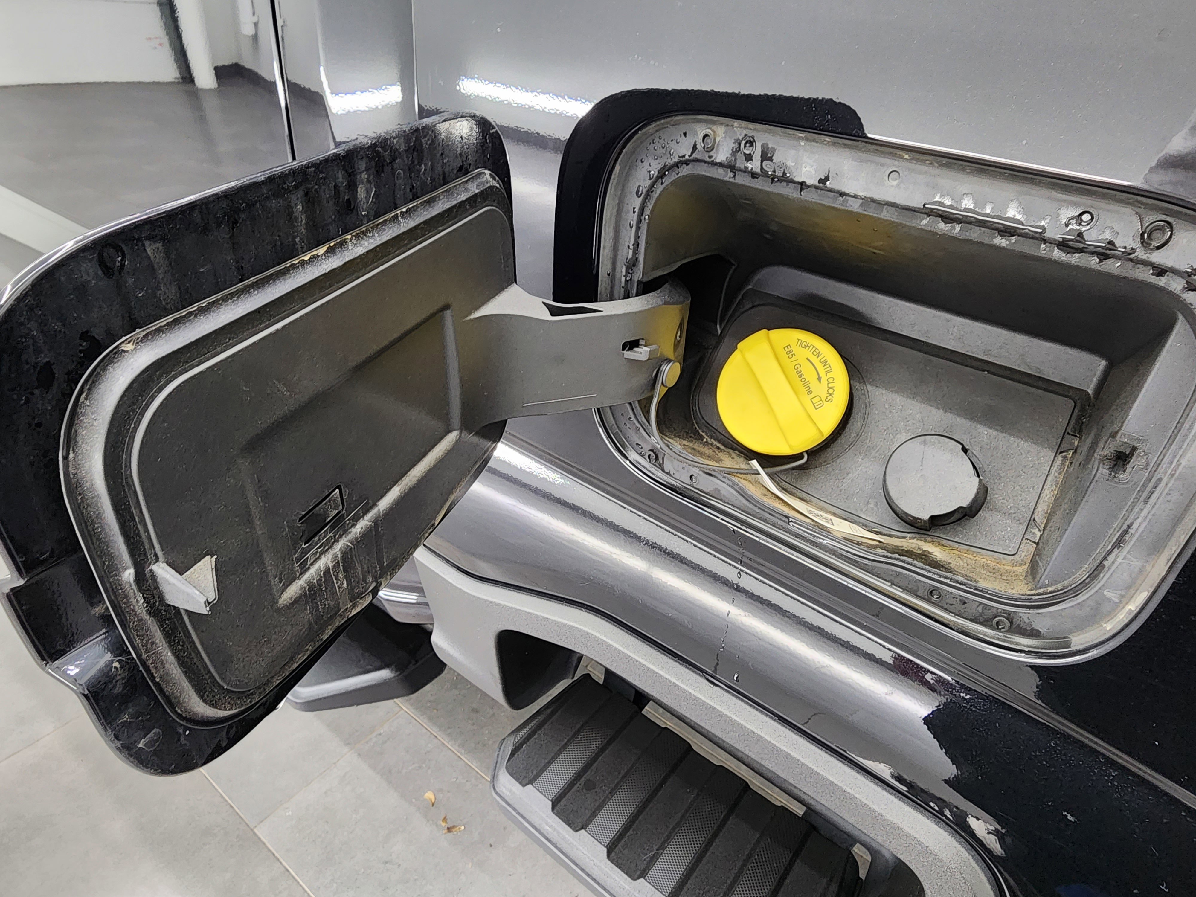 2024 Ford F-250 photo 2