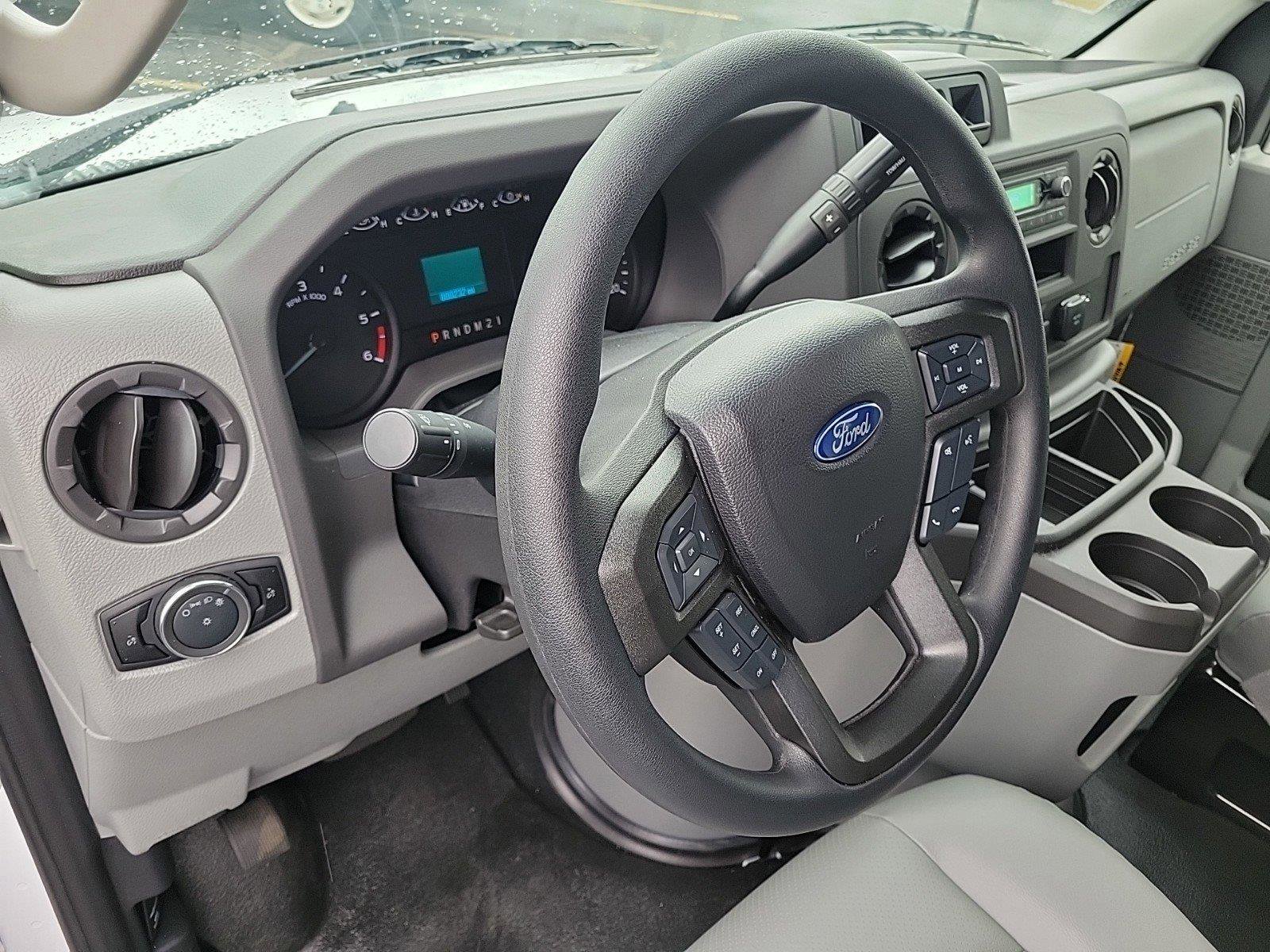 2025 FORD E-350 - Image 22