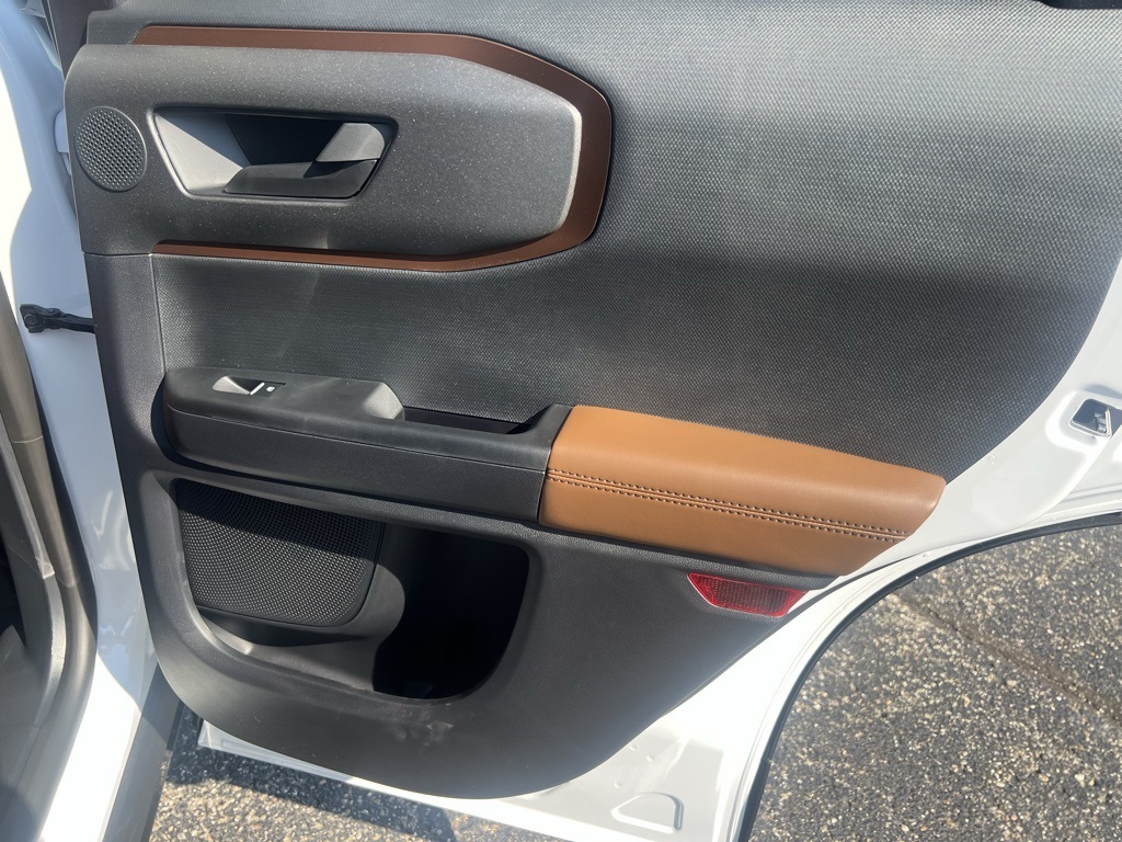 2025 Ford Bronco Sport Outer Banks photo 34