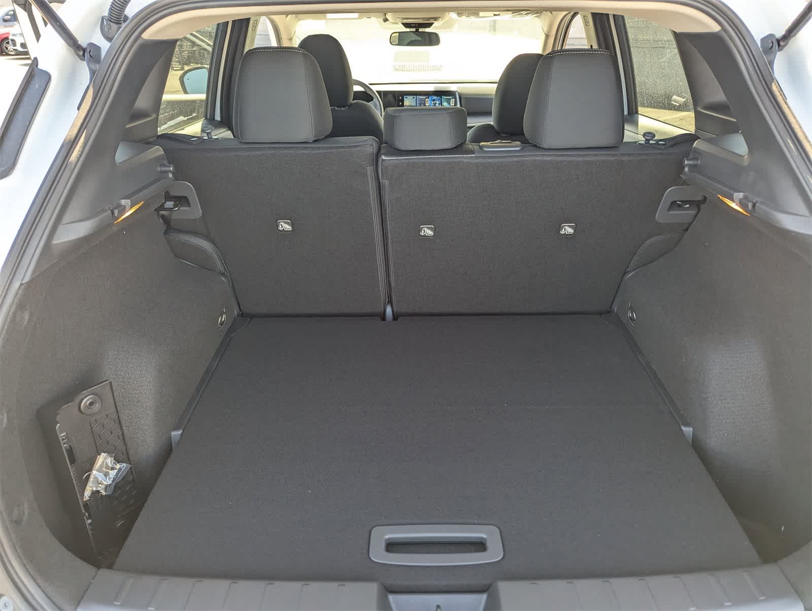 2026 Nissan Kicks SV photo 8