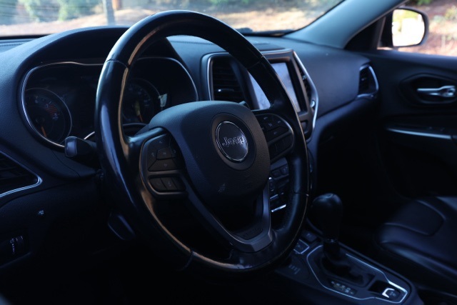 2020 Jeep Cherokee Latitude photo 13