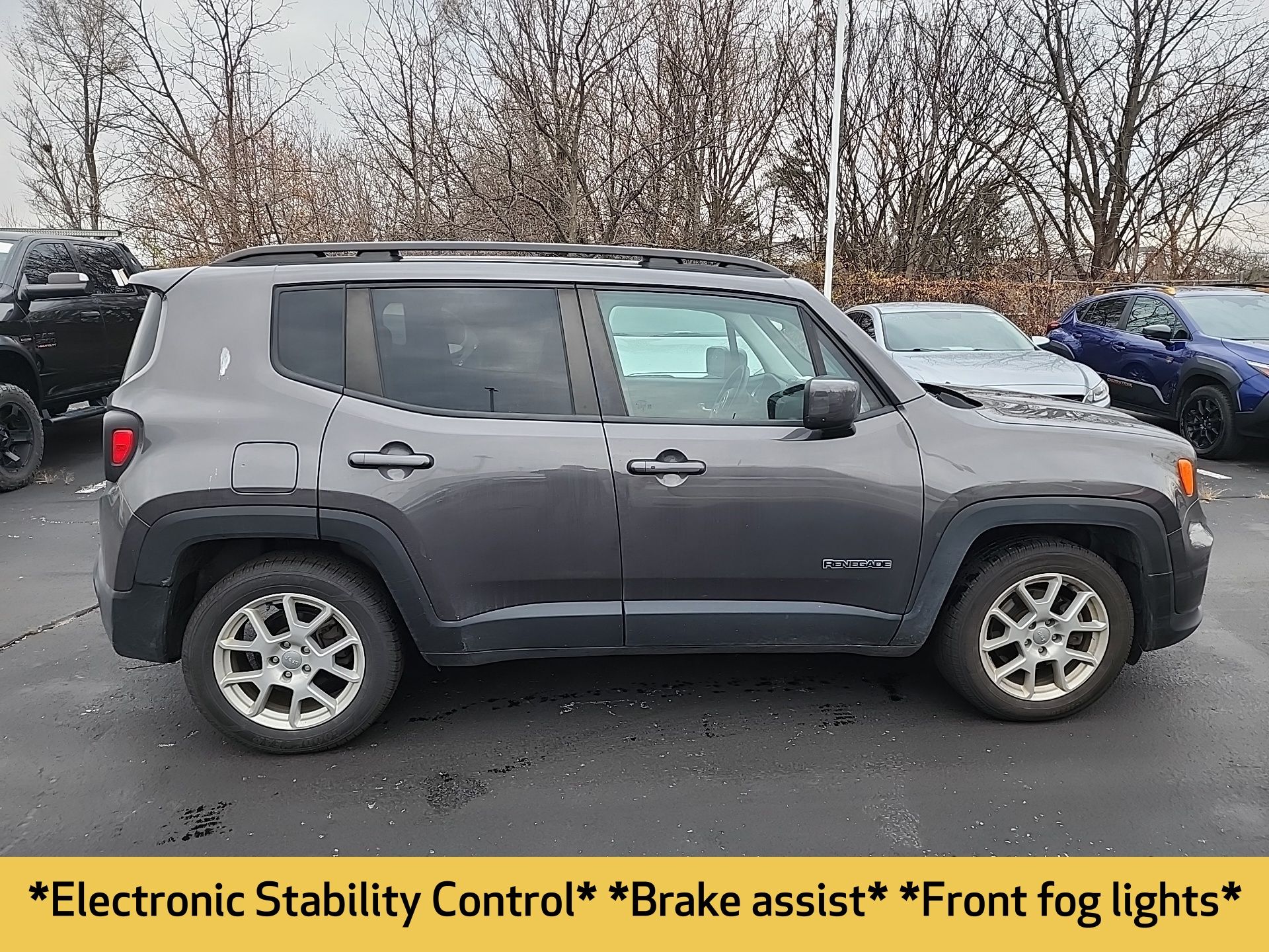 2019 Jeep Renegade Latitude photo 3