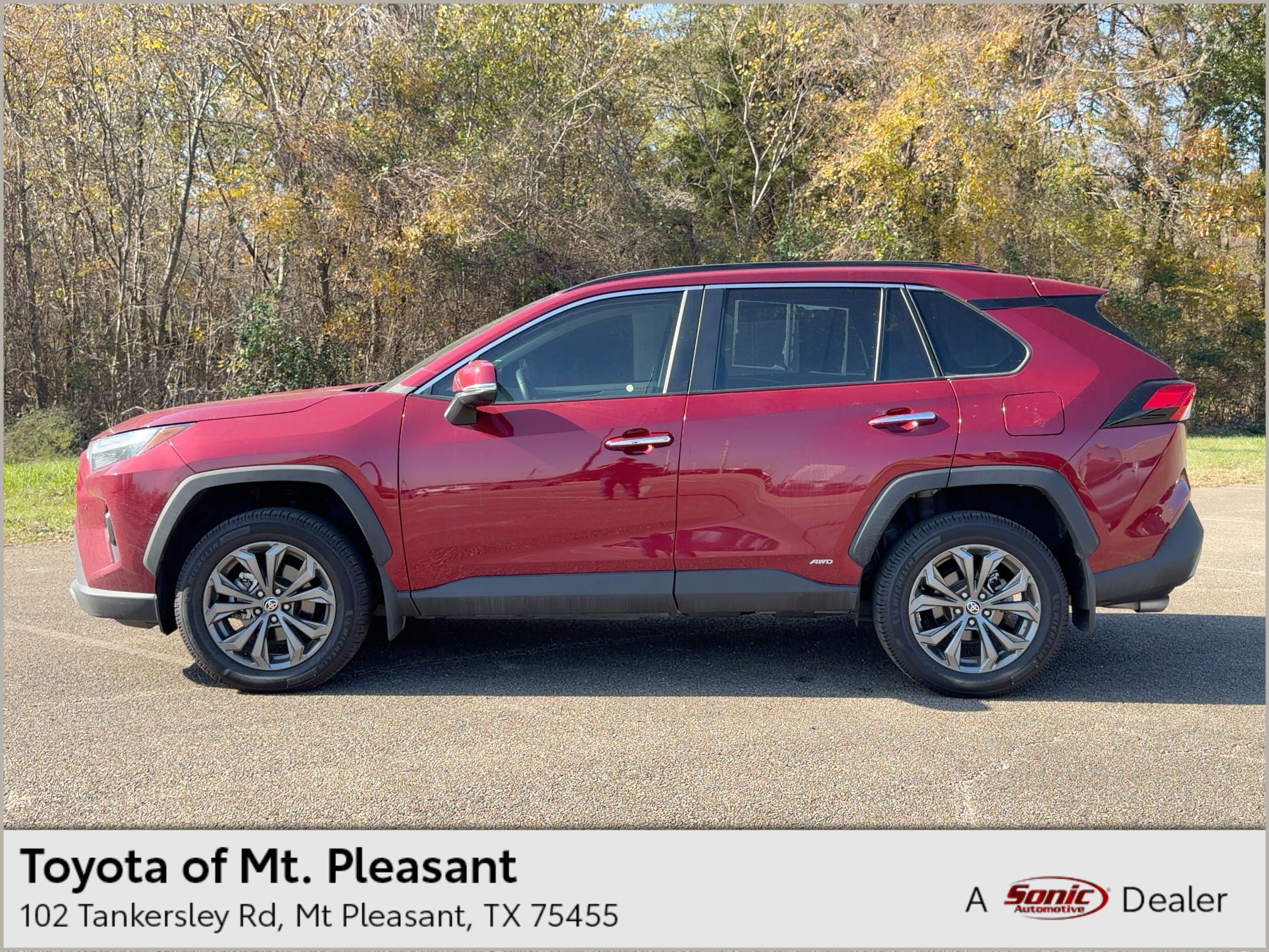 2023 Toyota RAV4 Limited's photo