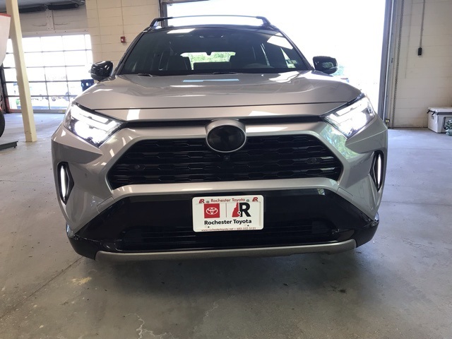 2023 Toyota RAV4 Hybrid XSE photo 8