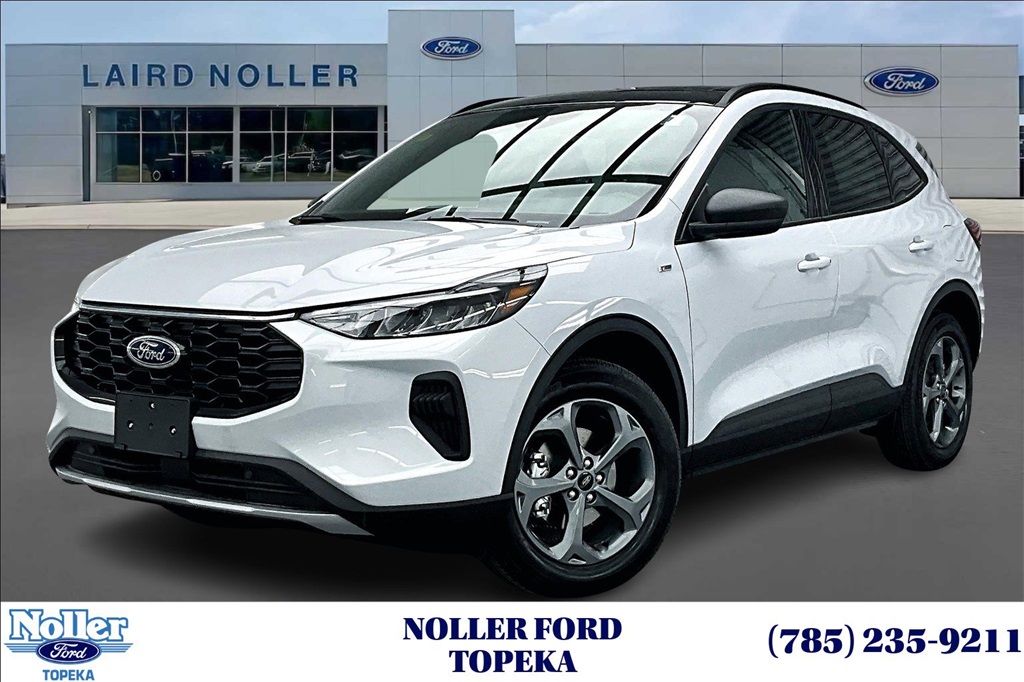 2025 Ford Escape ST-Line's photo