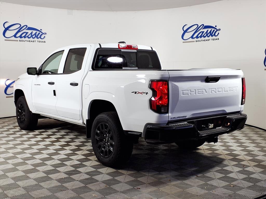 2026 Chevrolet Colorado Work Truck photo 2