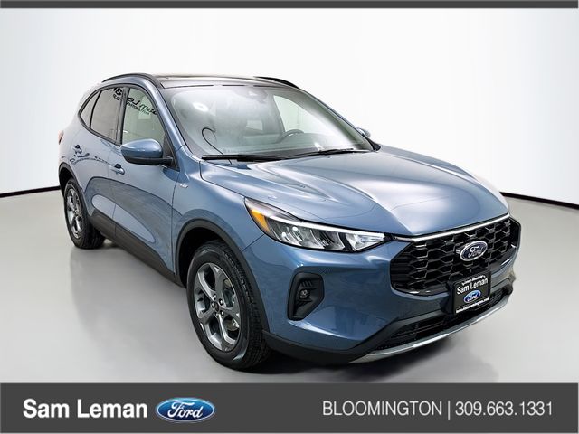 2026 Ford Escape ST-Line Select's photo