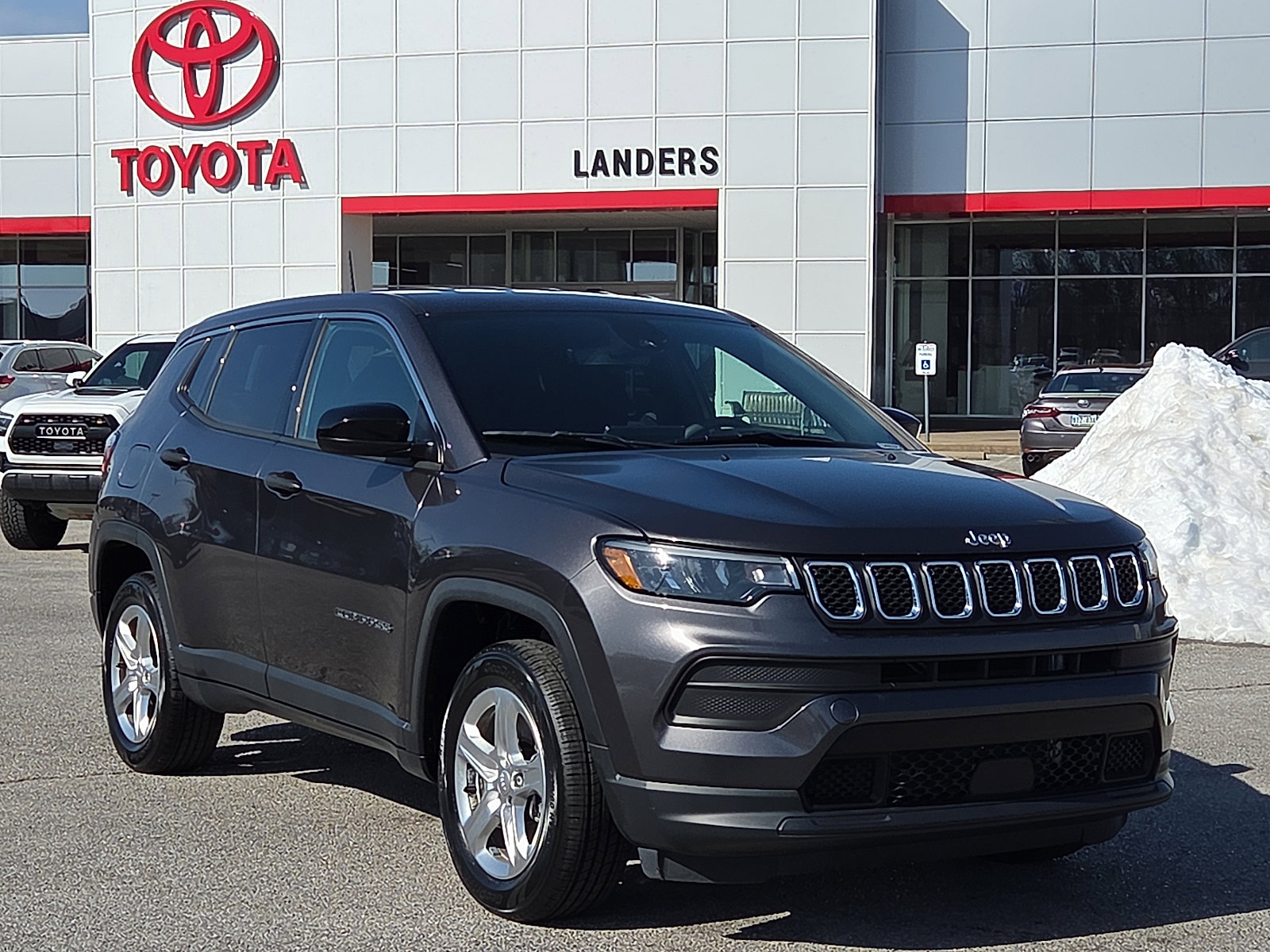 2023 Jeep Compass Sport