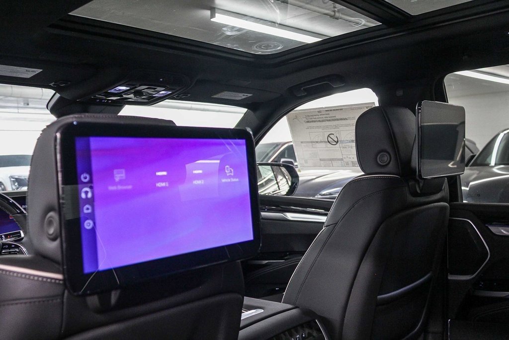 2026 Cadillac Escalade Sport photo 17