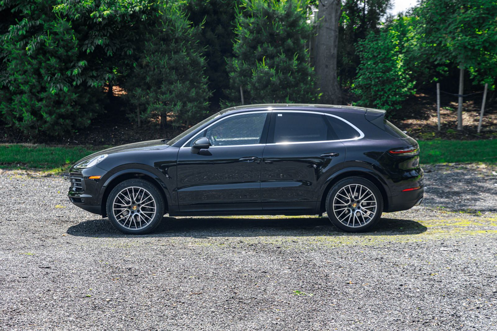 2021 Porsche Cayenne Base photo 5