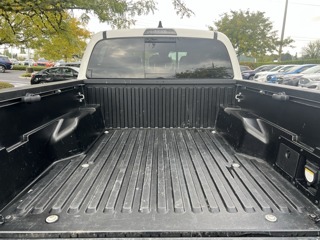 2020 Toyota Tacoma SR5 photo 7