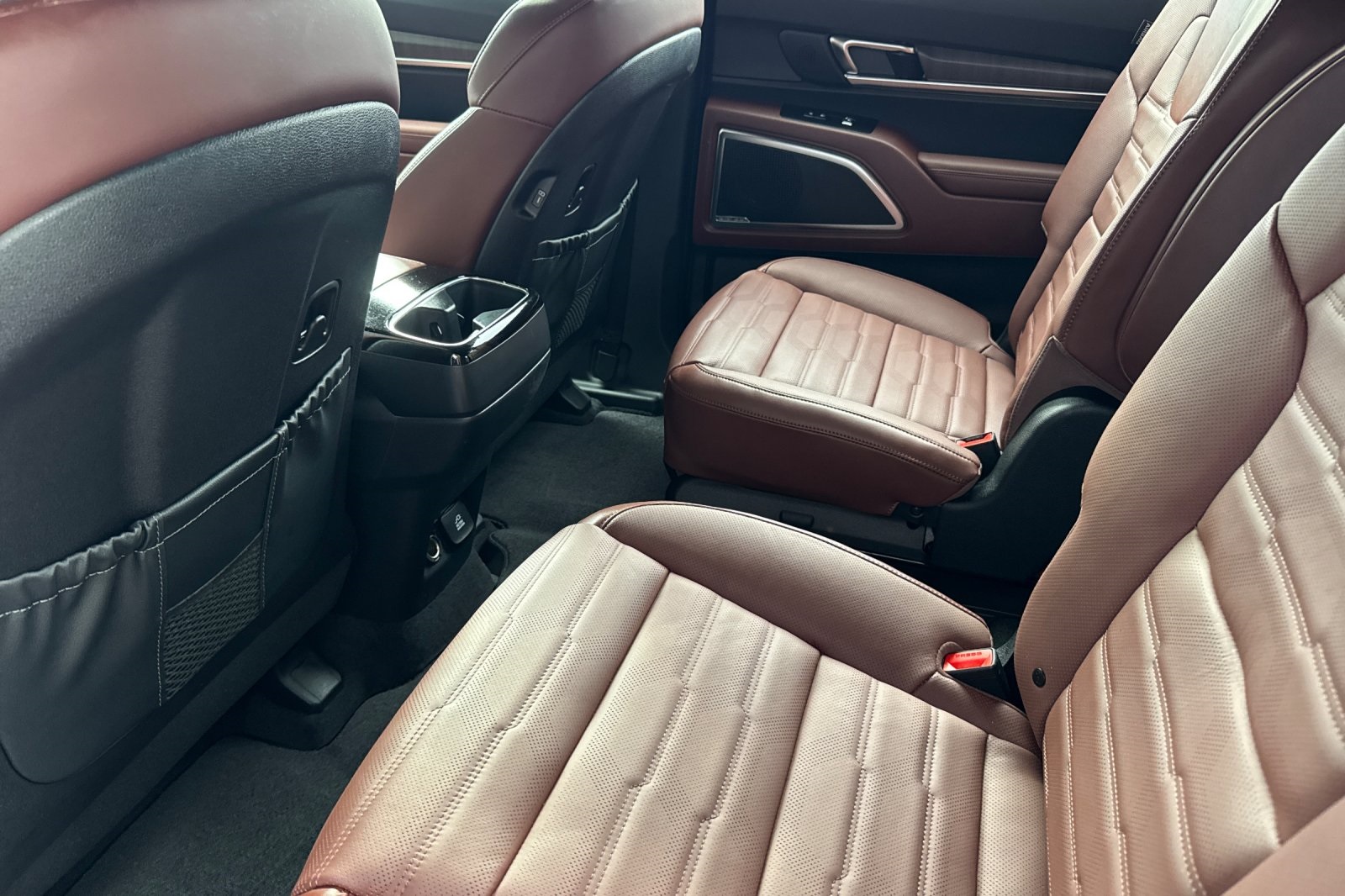 2025 Kia Telluride SX Prestige photo 7