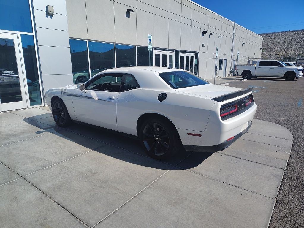 2018 Dodge Challenger SXT photo 14