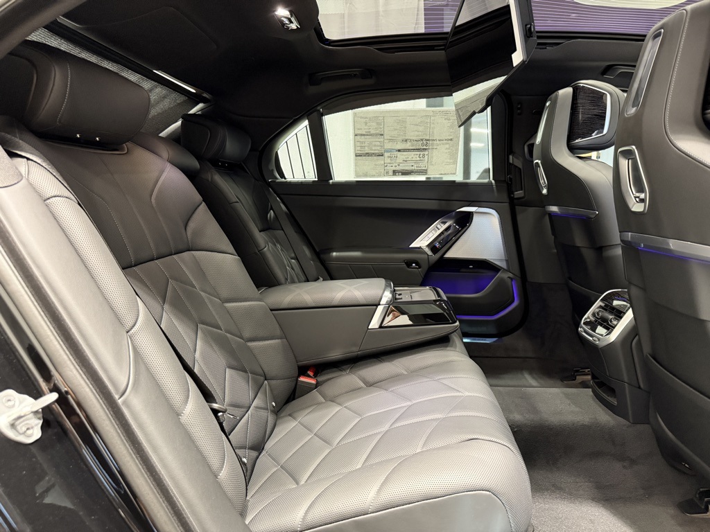 2025 Bmw i7 xDrive60 photo 21
