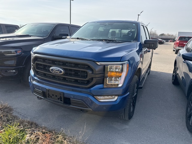 2023 Ford F-150 XLT photo 3