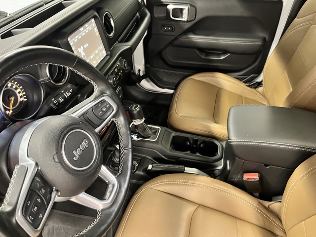 2021 Jeep Wrangler Unlimited Sahara photo 16
