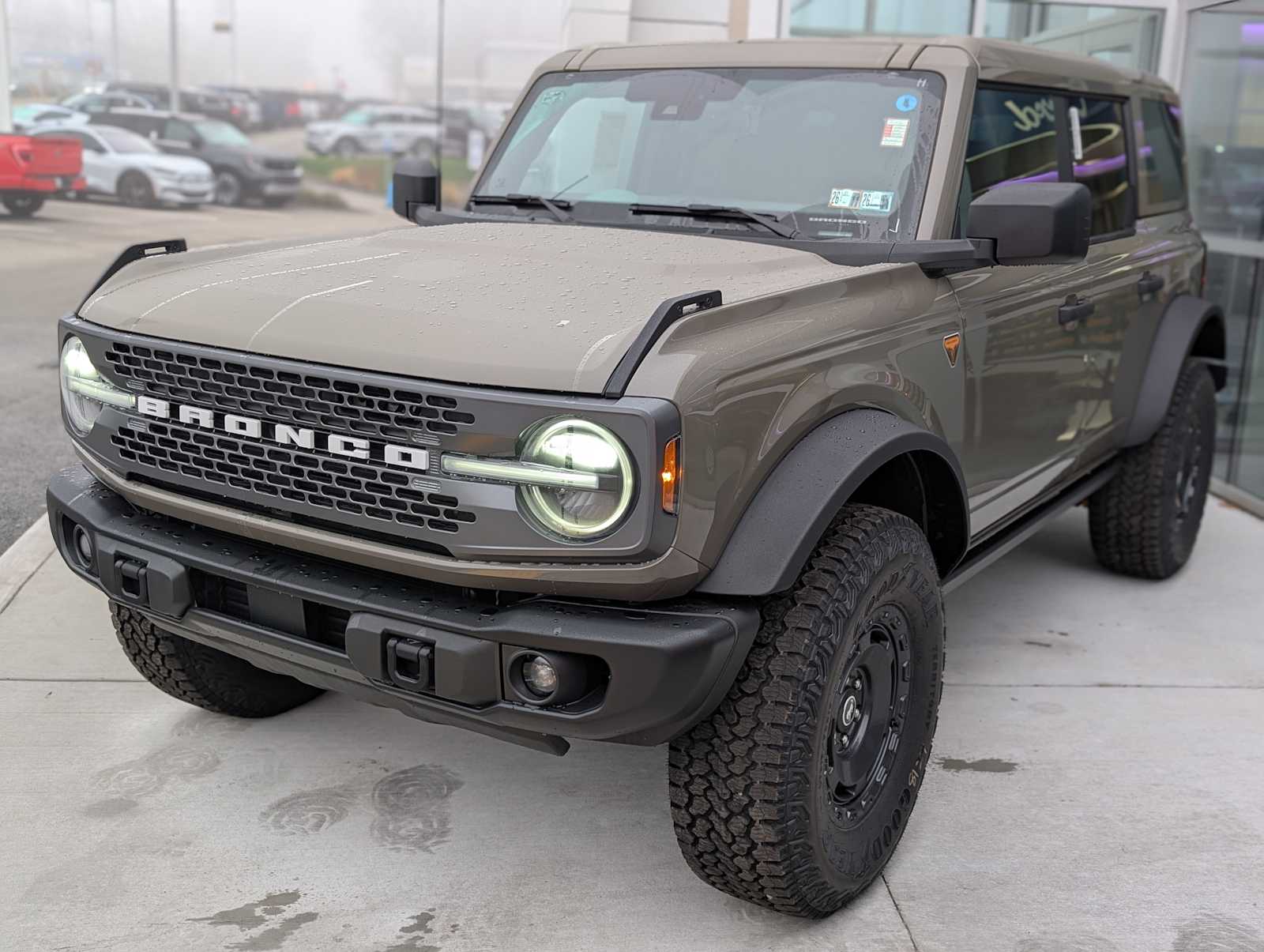 2025 Ford Bronco 4-Door Badlands's photo