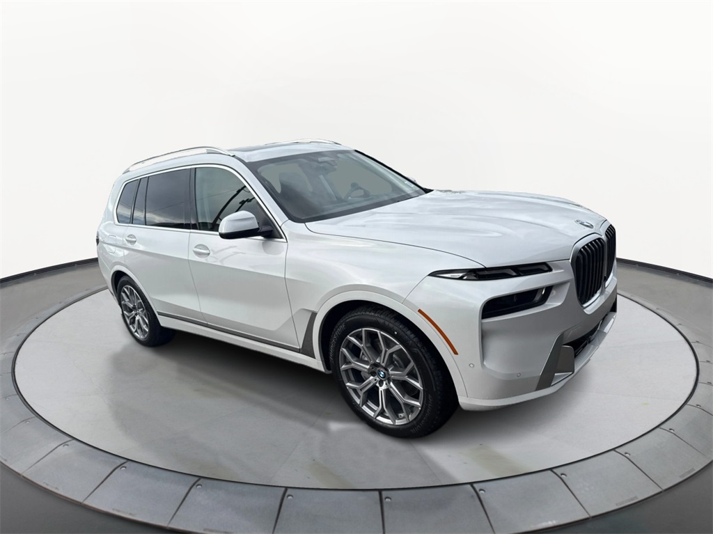 2026 BMW X7 40i's photo