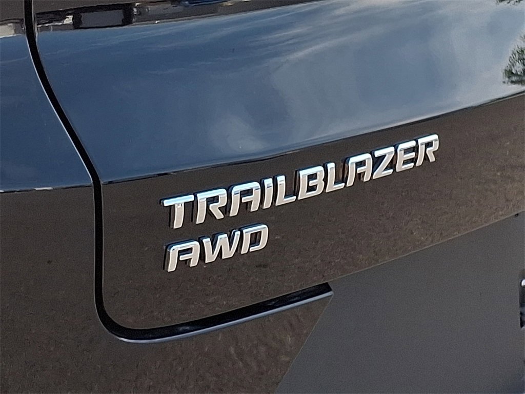 2024 Chevrolet Trailblazer LT photo 28
