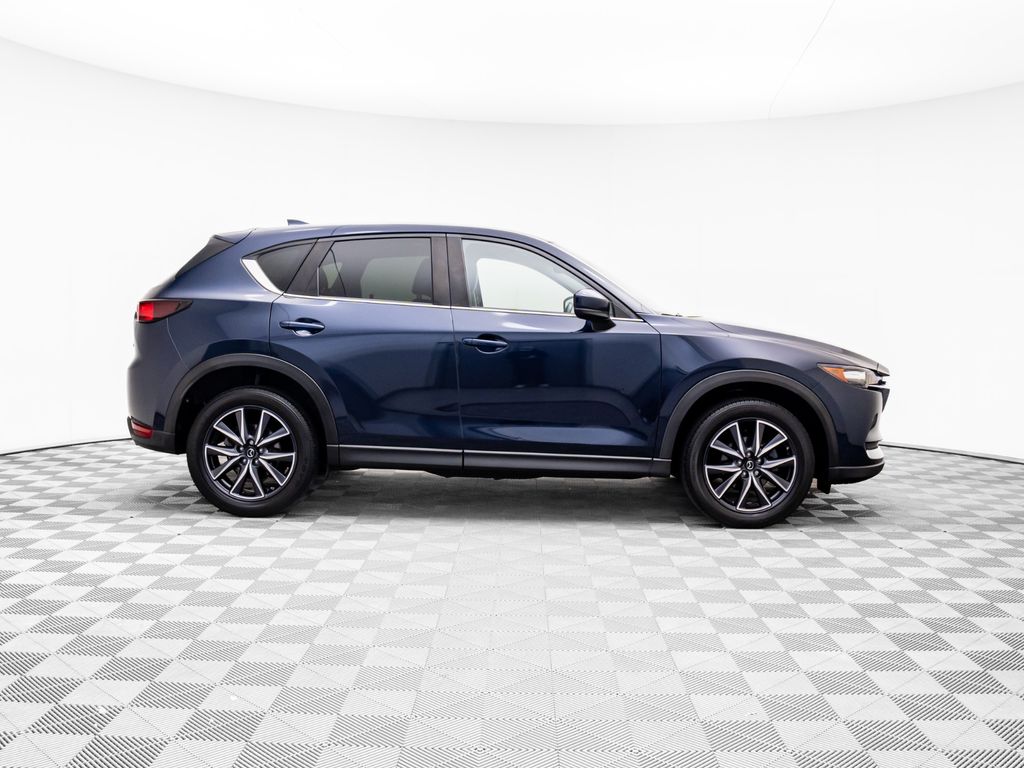 2018 Mazda CX-5 Touring photo 4