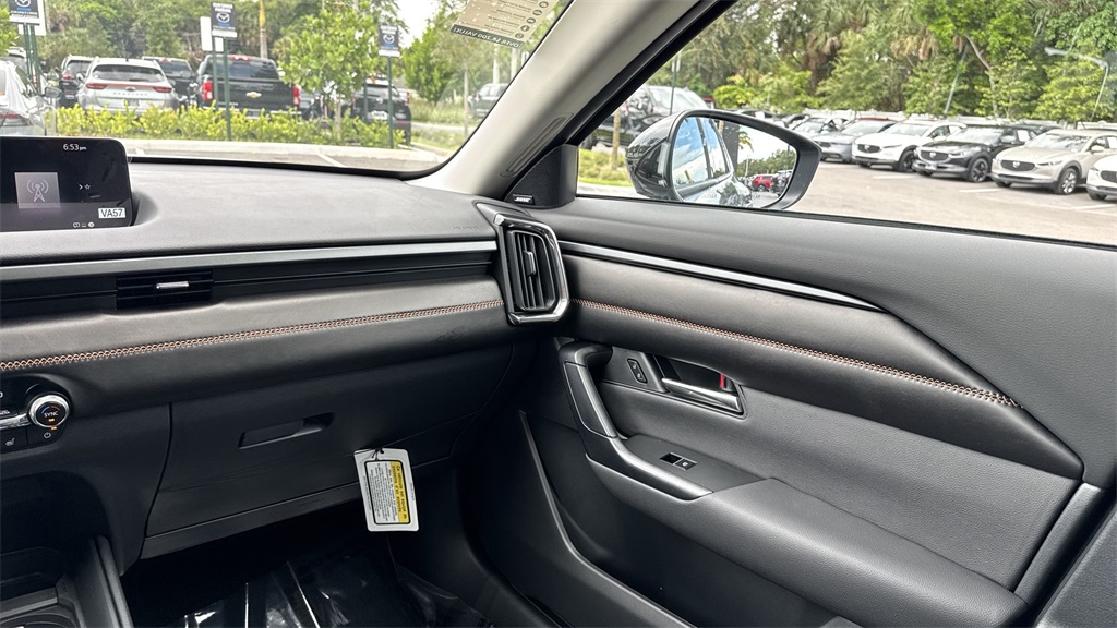 2025 Mazda CX-50 2.5 Premium Plus photo 14