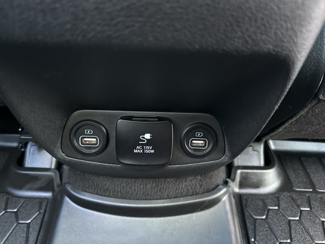 2022 Hyundai Santa Fe Limited photo 38