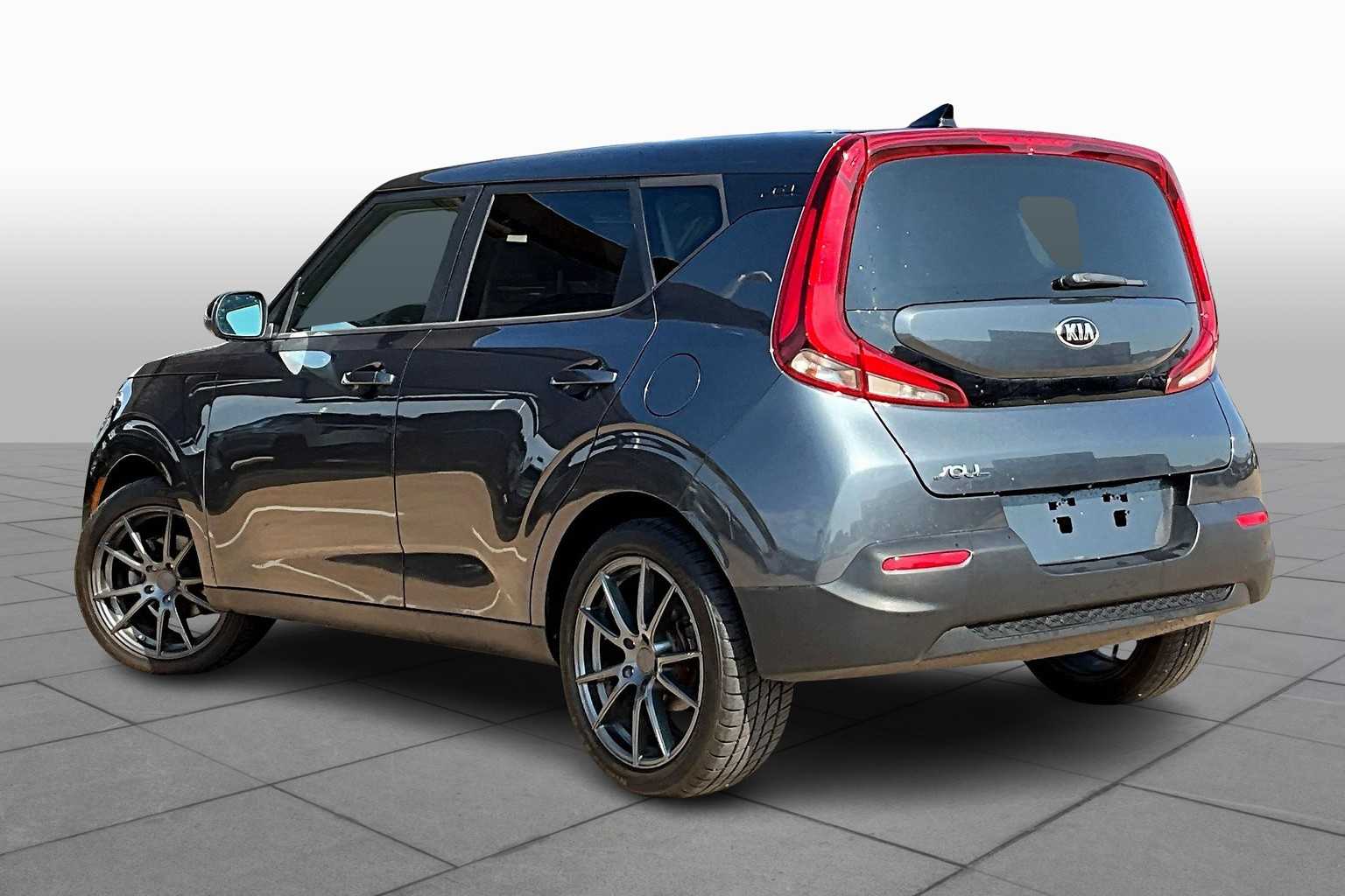 2020 Kia Soul LX photo 8