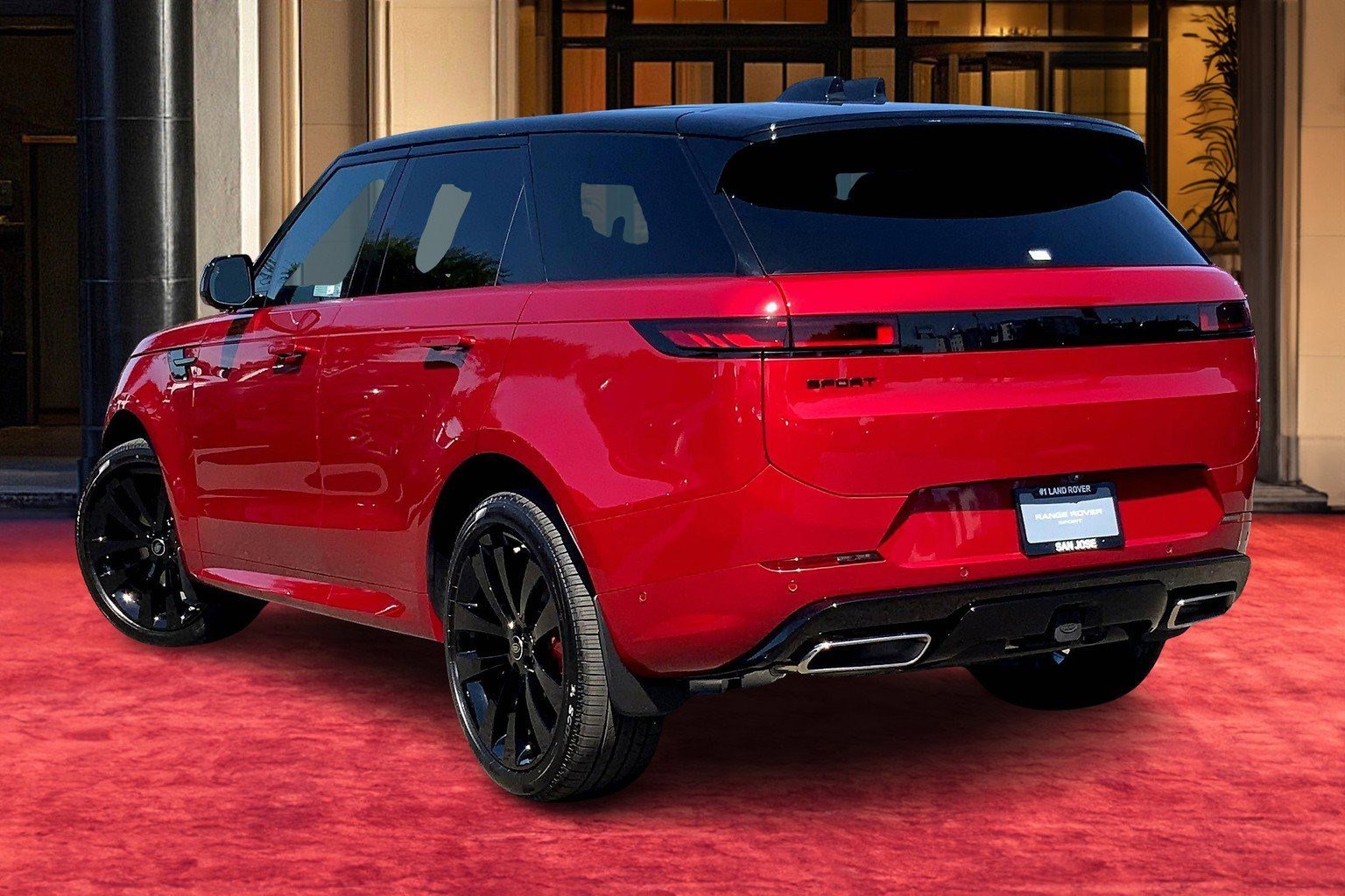 2025 Land Rover Range Rover Sport P400 Dynamic SE photo 2