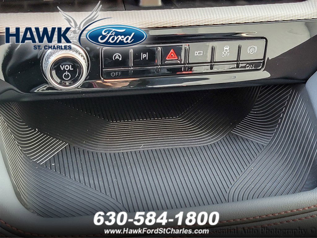 2026 FORD EXPLORER - Image 14