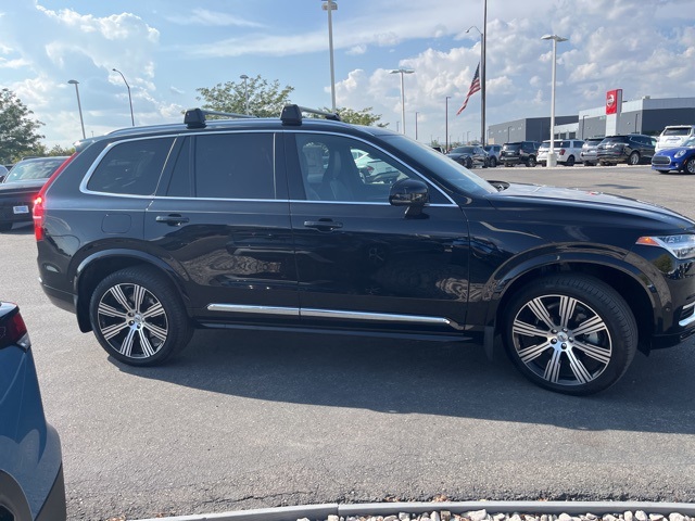 2024 Volvo XC90 Ultimate photo 3