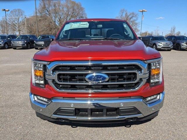 2023 Ford F-150 XLT photo 2