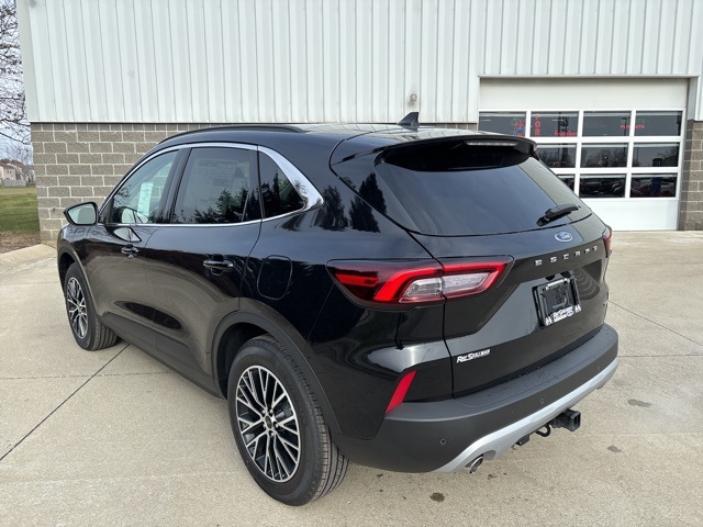 2025 Ford Escape Plug-In Hybrid photo 8