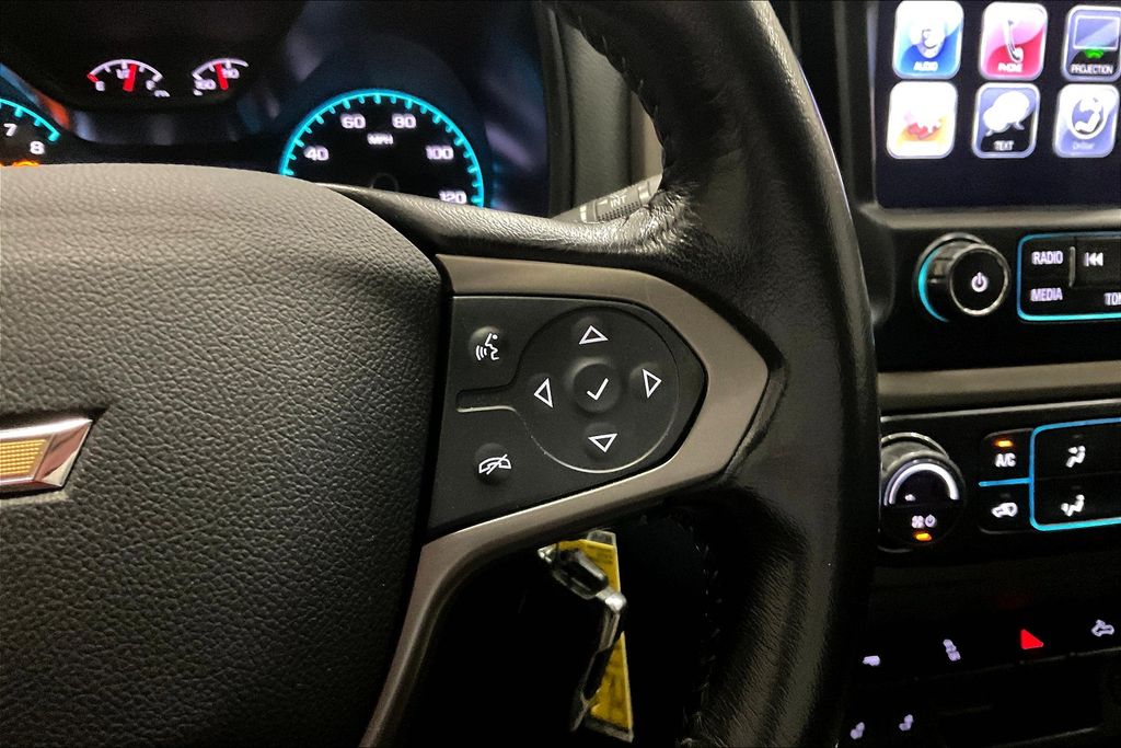 2017 Chevrolet Colorado Z71 photo 18