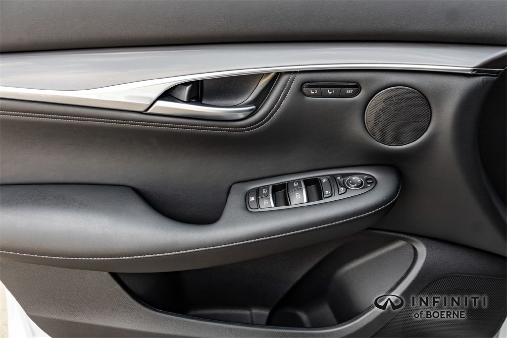 2025 Infiniti QX55 Luxe photo 21