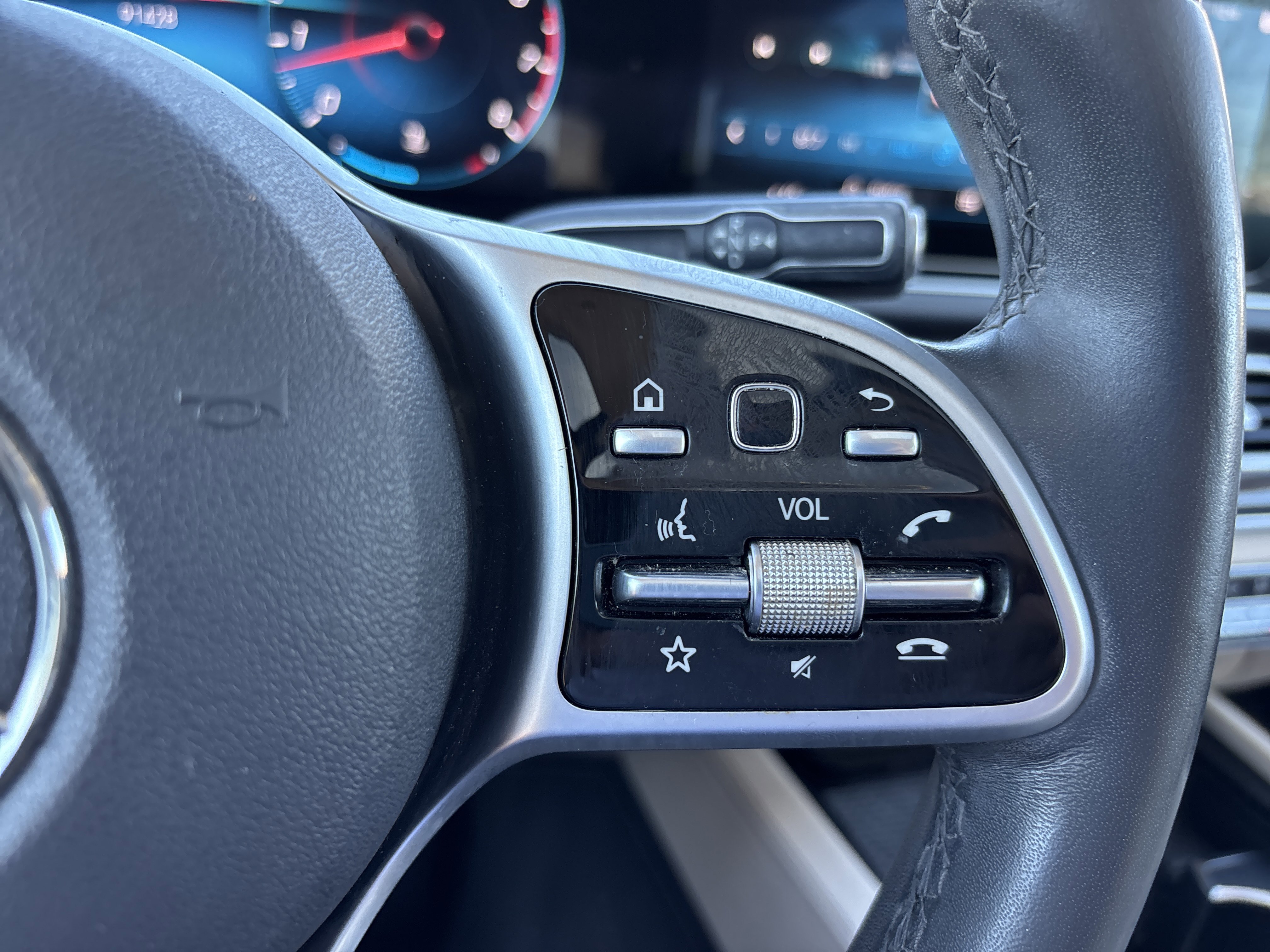 2020 Mercedes Benz GLE 350 4MATIC photo 4