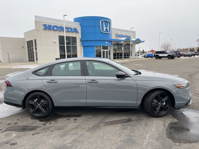 2025 Honda Accord Hybrid Sport-L's photo