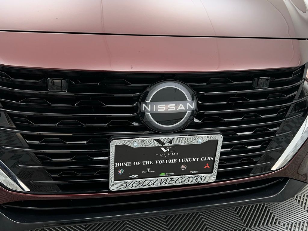 2024 Nissan Sentra SV photo 4