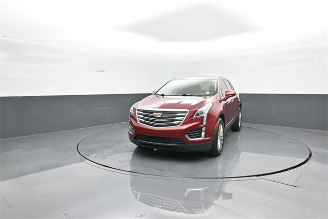 2018 Cadillac XT5 Luxury photo 3