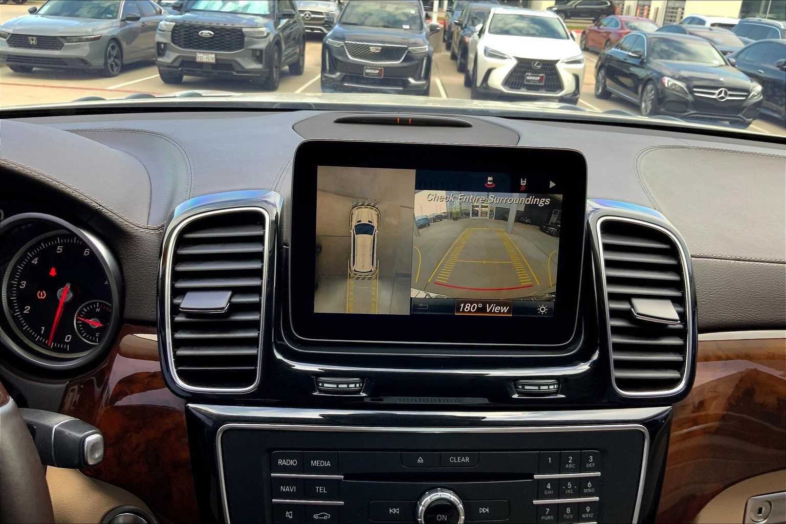 2017 Mercedes Benz GLS 450 4MATIC photo 24