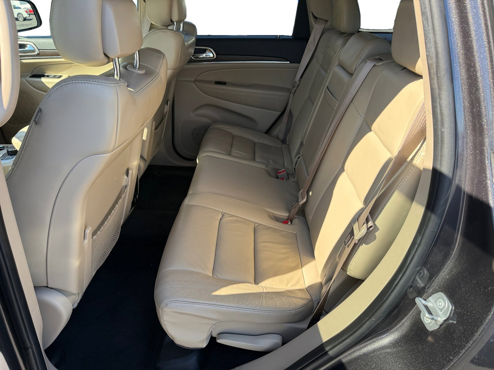 2017 Jeep Grand Cherokee Limited photo 16