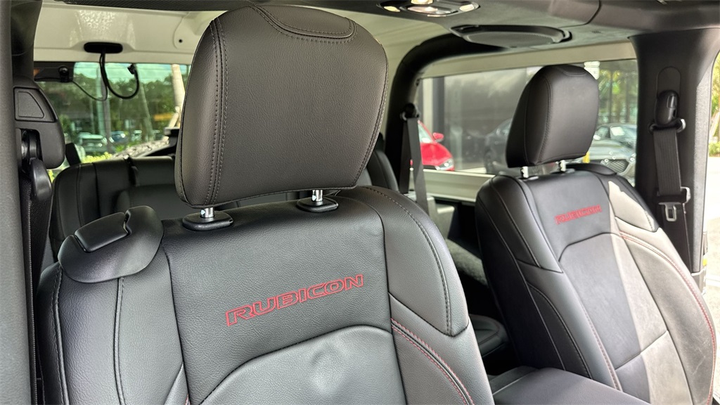 2023 Jeep Wrangler Two-Door Rubicon photo 44