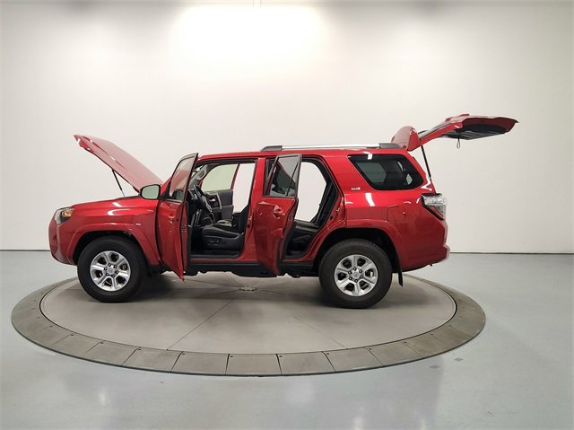 2024 Toyota 4Runner SR5 photo 11