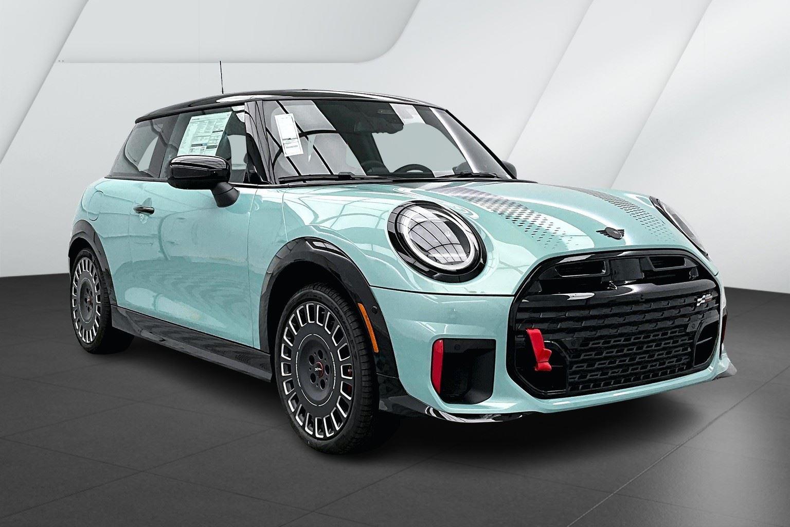 2026 Mini Cooper 2 Door Hardtop photo 2